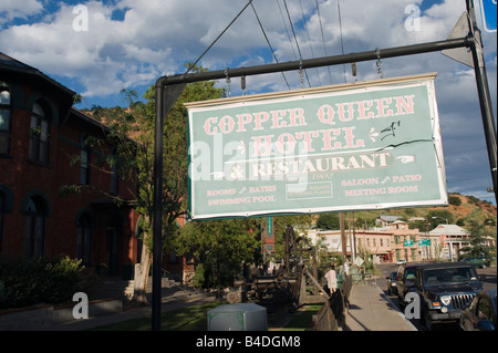 Copper Queen Restaurant und Wirtshaus, Downtown Bisbee Arizona, einer ehemaligen Bergbaustadt (Kupfer) als eine Künstlergemeinschaft erholt Stockfoto