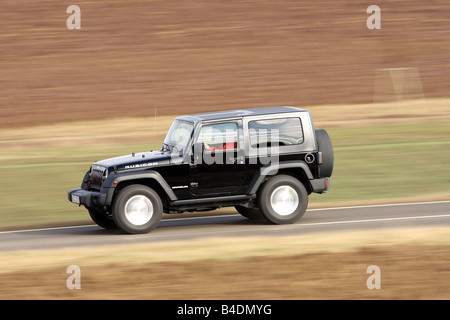 Jeep Wrangler Rubicon 3.8, Modell Jahr 2008-, schwarz, fahren, Seitenansicht, Landstraße Stockfoto