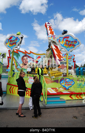 Festplatz mit Publikum Lille Frankreich Stockfoto