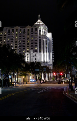 Loews Hotel, South Beach, Miami, Florida, in der Nacht Stockfoto