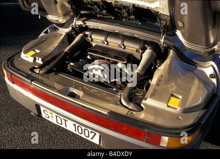 Auto, Porsche 959, Roadster, Coupé/Coupe, Silber/Anthrazit, Modelljahr 1986-1988, zeigen Sie im Motorraum, Motor, Technik / Stockfoto