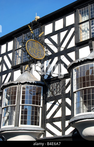 Der Engel Tudor House Fassade, Broad Street, Ludlow, Shropshire, England, Vereinigtes Königreich Stockfoto