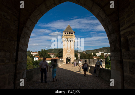 Die Valentre Brücke in Cahors eine Stadt an den Fluss Lot im Südwesten Frankreichs Stockfoto