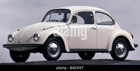 PKW, VW, Volkswagen, Käfer 1300, Modell Jahr 1965-1973, weiß, Oldtimer, Oldtimer, 1960er Jahre, sechziger Jahre, 1970er Jahre, 70er Jahre, stehend, Stockfoto