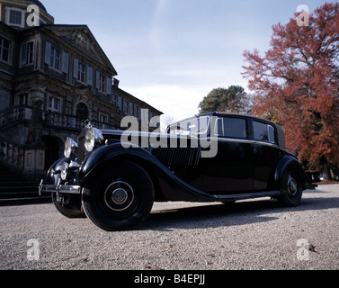 Auto, Rolls-Royce Phantom III, Modell Jahr 1936-1939, schwarz, Limousine, Oldtimer, 1930er Jahre, dreißiger Jahre, stehend, schräge Front, Seite V Stockfoto