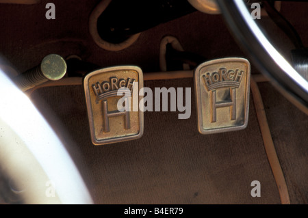 Horch 853 A Cabrio, Baujahr 1938, Rubinrot detail gefärbt, Details, Interieur, Pedal, Technik, technische, technisch, acce Stockfoto