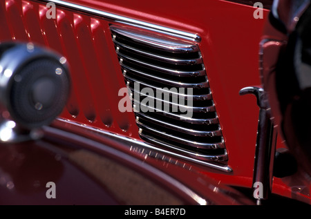 Horch 853 A Cabrio, Baujahr 1938, rubinrote Farbe, Detail, Details, Technik, technische, technisch, Zubehör, Zubehör Stockfoto