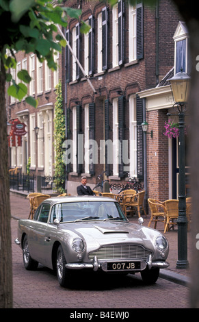 Aston Martin DB5 2017, Modellauto Jahr 1963-1965, starrte in den James-Bond-Film Goldfinger Stockfoto