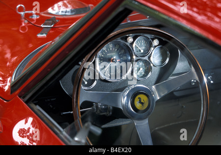 Auto, Ferrari 250 GTO, Modelljahr 1962-1964, 1960er Jahre, sechziger Jahre, Oldtimer, Sportwagen, Coupé, Coupe, rot, Detail, Details, Interio Stockfoto