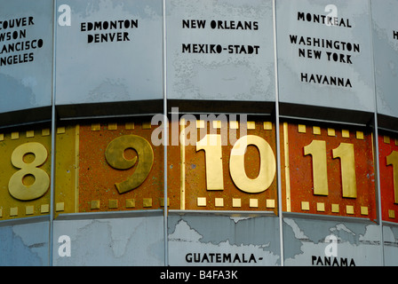 World Clock am Alexanderplatz "Weltzeituhr", Berlin, Deutschland Stockfoto