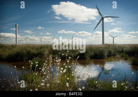 Windkraftanlagen auf Ovenden Moor in der Nähe von Halifax, West Yorkshire Stockfoto