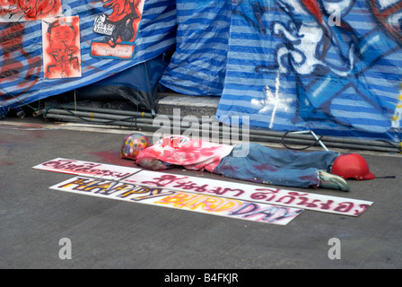 Das Lager der Peoples Alliance for Democracy bei Gouvernment House Bangkok September 2008 Stockfoto