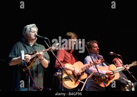 Grammy Gewinner Bluegrass und Country-Künstler Ricky Scaggs im Konzert mit Kentucky Thunder 31. August 2008, Chatham, New York, USA. Stockfoto