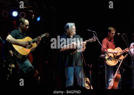 Grammy Gewinner Bluegrass und Country-Künstler Ricky Scaggs im Konzert mit Kentucky Thunder 31. August 2008, Chatham, New York, USA. Stockfoto