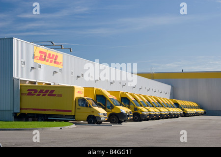 DHL-Verteilerzentrum "Deutsche Post" Stockfoto