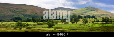 Caldbeck Fells in the English Lake District Cumbria England UK showing the Caldbeck valley floor and Back O'Skidda Fells Stockfoto