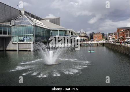 Fürsten Quay Einkaufszentrum, Hull City Centre, Yorkshire, befindet sich im ehemaligen Fürsten Dock Stockfoto