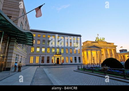 Fassade der amerikanischen Botschaft Berlin Deutschland Stockfoto
