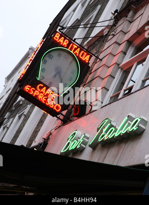 Abstrakte Ansicht der Bar Italia, Soho, London Stockfoto