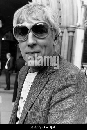 Peter Cook Komiker Schauspieler außerhalb Justizpalast Oktober 1986 Stockfoto