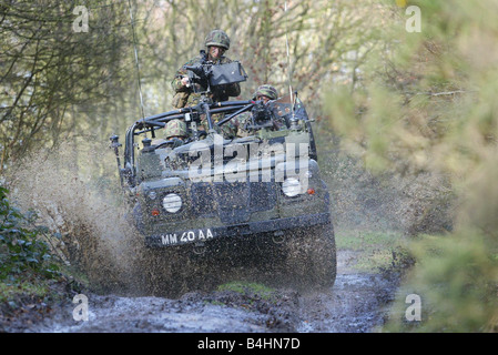 RIR Soldaten Zug für das Golf In Colchester Januar 2003 Truppen vom Royal Irish Regiment gehen Nieren in Colchester in Vorbereitung für den Einsatz an den Golf Stockfoto