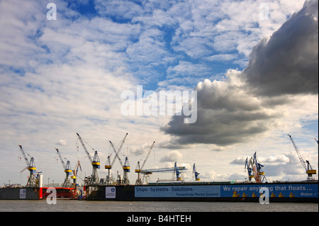 Schiff-Reparatur-Service in Hamburg Stockfoto