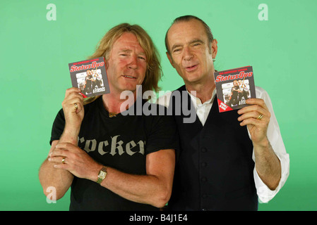 Status Quo Promo Stuff für Tim Anderson Spiegel Marketing Rick Parfitt und Francis Rossi mit Spiegel Quo cd Stockfoto