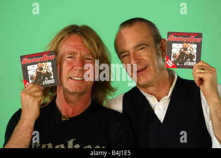 Status Quo Promo Stuff für Tim Anderson Spiegel Marketing Rick Parfitt und Francis Rossi mit Spiegel Quo cd Stockfoto