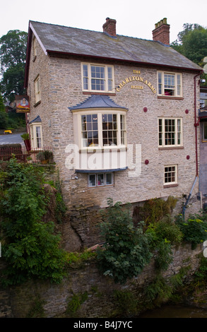 Charlton Arms Hotel am Flussufer in Ludlow Shropshire England UK Stockfoto