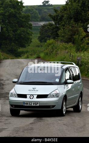 Juni 2003 Silber Auto Renault Espace HK52 VSP Stockfoto