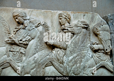 Nordfries des Parthenon mit Darstellung junger Reiter Marmor Relief Parthenon 447-432 v. Chr. Akropolis, Athen 5. Jahrhundert v. Chr Stockfoto
