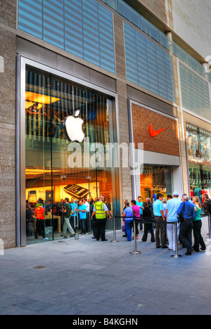 Applestore in Liverpool One Einkaufskomplex in Merseyside. Stockfoto
