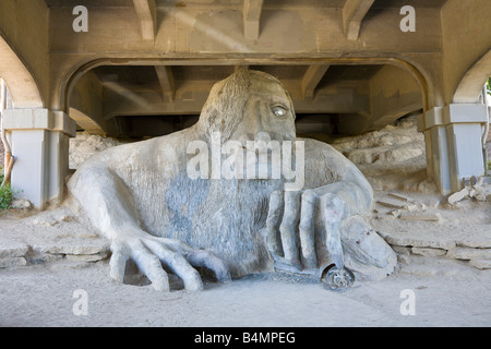 Troll Under the Bridge Kunstwerk in Fremont Nachbarschaft in Seattle Washington Stockfoto