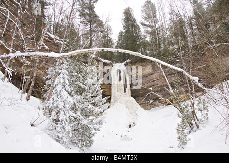 Gefrorene Munising Fälle in Pictured Rocks National Lakeshore in Munising Michigan Upper Peninsula Stockfoto