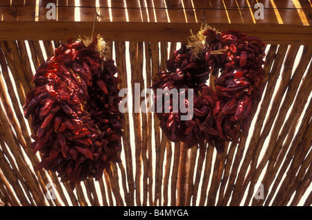 Trocknen aufhängen Chile Kranz Stockfoto