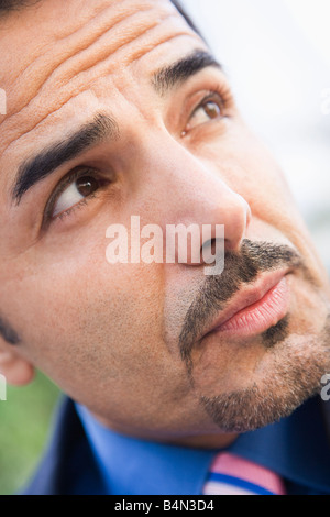 Das Unternehmer Gesicht im Freien (Tiefenschärfe) Stockfoto