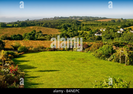 Blick über Berge und Landschaft Salcombe Devon England uk Stockfoto