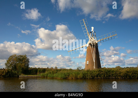 Turf Fen Entwässerung Mühle am Fluss Ameise, Norfolk Broads Stockfoto