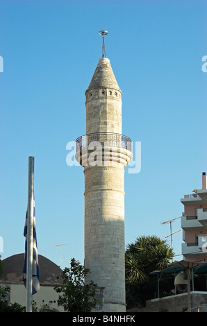 Die Veli Pascha Minarett Moschee in Rethymnon Kreta Griechenland September 2008 Stockfoto