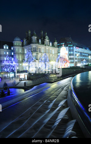 Weihnachtsschmuck in Victoria Square Birmingham England UK Stockfoto