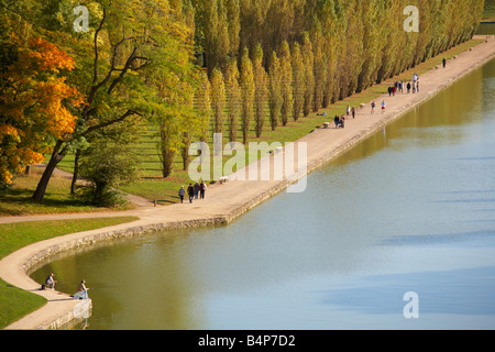 Der Canal Grande der französischen Parc de Sceaux Hauts de Seine Stockfoto