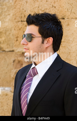 Business-Mann mit Sonnenbrille Stockfoto