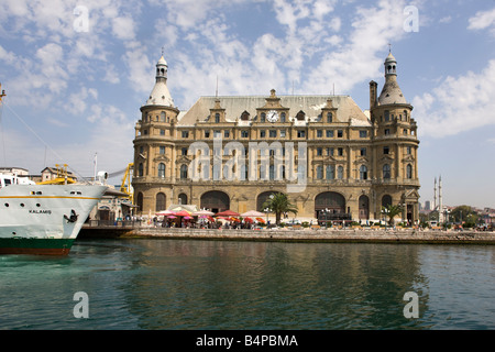 Haydarpasa Train Station Kadikoy-Istanbul-Türkei Stockfoto