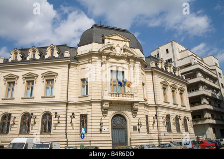 Bukarest Rumänien Europa EU Die zentrale Universitätsbibliothek ist eine reiche neo barocken Gebäude, entworfen vom französischen Architekten Paul Gottereau Stockfoto