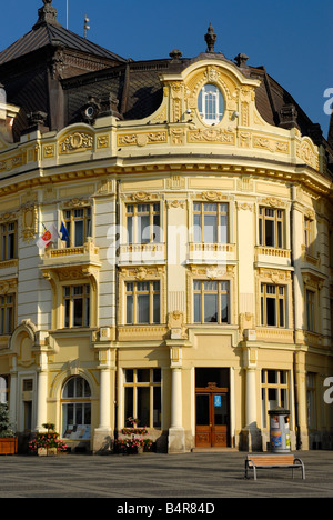 Farbenfrohe Gebäude am Piata Mare Hermannstadt Siebenbürgen Rumänien Stockfoto