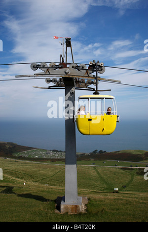 einzigen Seilbahn führt eine Unterstützung Säule für den great Orme Luftseilbahn Llandudno Conway Clwyd Nord-Wales uk Stockfoto