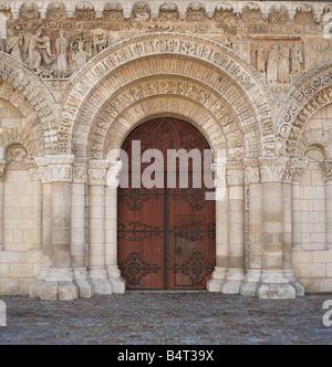 Portal der Kathedrale Notre-Dame la Grande, Poitiers, Poitou-Charantes, Frankreich Stockfoto