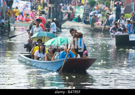 Rap-Bua Feier in Bang Plee Samut Prakan Provinz Thailand Stockfoto