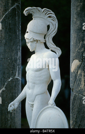 Tivoli Italien Villa Adriana Hadrian Villa Statue von Ares Mars mit Blick auf die Canopus Stockfoto