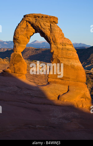 Sonnenuntergang am Delicate Arch, Arches-Nationalpark, Utah, USA Stockfoto